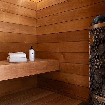 Lägenhet Luxurious 3-br With Balcony Helsingfors